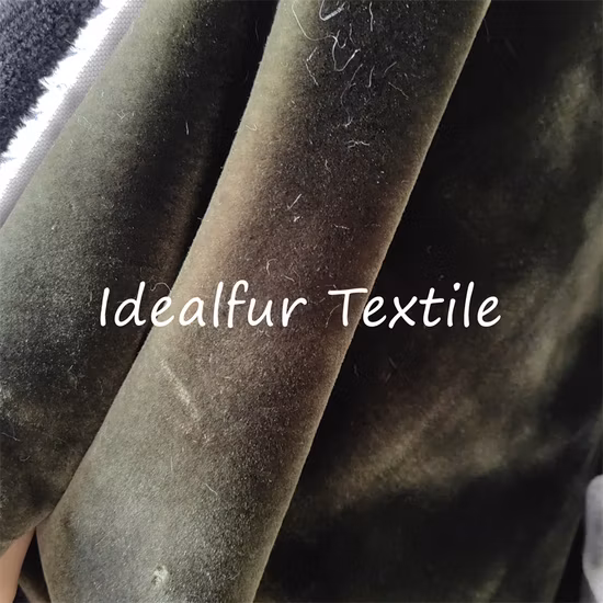 Kurzfloriges, weiches Waschbärenimitat